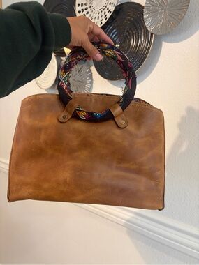 Guatemalan Handmade Brown Leather Purse